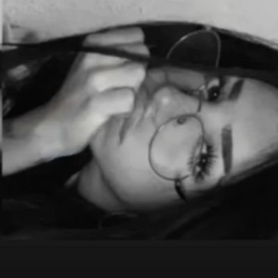 uwuuwuwj1j71010's profile picture. ista: mcaataa_