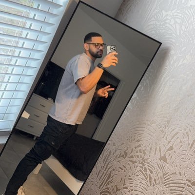 abelxro_'s profile picture. 