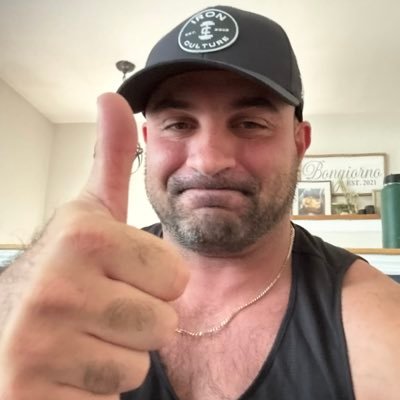 TJ_Bongiorno's profile picture. Founder @theoutgoingco (formerly Ramp Health) | Shitposting & Brand Building