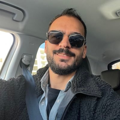 yonurcicek's profile picture. muhtemelen aynı fikirde değiliz