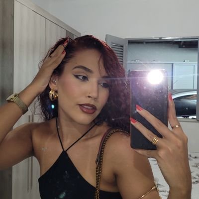 badgalnatyx's profile picture. eu sou uma deusa e quem nao concorda é ateu