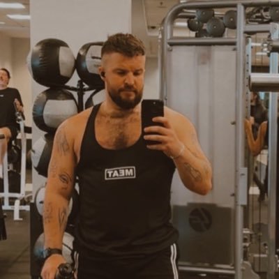 dphdphdph7's profile picture. 