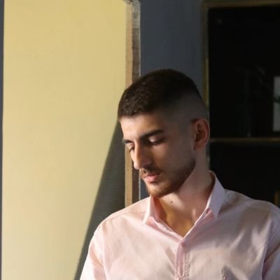 sepehrramzani's profile picture. 🧑🏻‍💻🐧

یک برنامه نویس درحال خلق داستانی جدید در کامپیوتر :)
Django/  gnu linux/