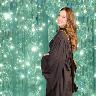 falsegodgirly's profile picture. 29/ Metlife N3, TAYronto N3 🪩🫶🏻 // evermore sun, reputation moon, lover rising //  ccls 🧸🩺   TN x 2