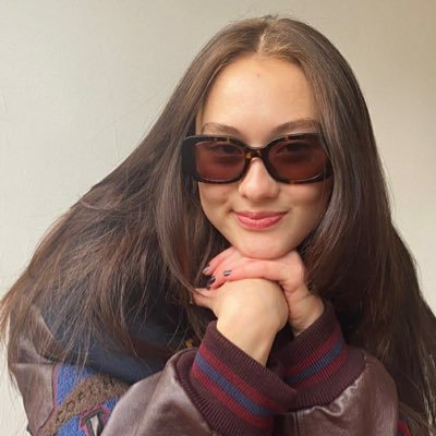 swftanya's profile picture. las TS. 19