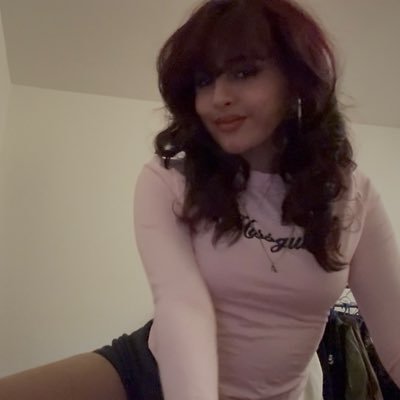 le0auraa's profile picture. dearLife