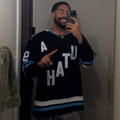 DOPEITSJUAN94's profile picture. Peruvian 🇵🇪 Not a regular Dad, I’m a cool Dad of 2. Just here for jokes!