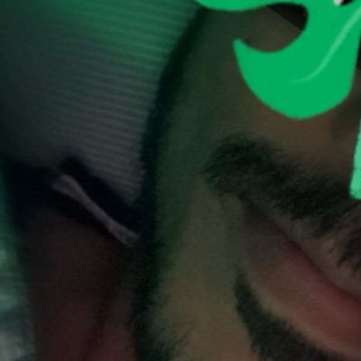 vistavi1998's profile picture. just an introverted solo-traveler, in search of love… {accepting only limited followers}