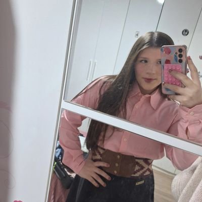 rihqnaori's profile picture. misandria não existe mas se existir eu sou a fundadora