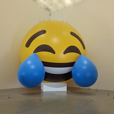 DHVU9qg8o144685's profile picture. 