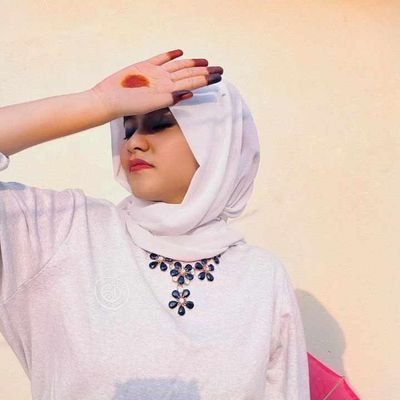 alexaleo554's profile picture. Let's live the life.