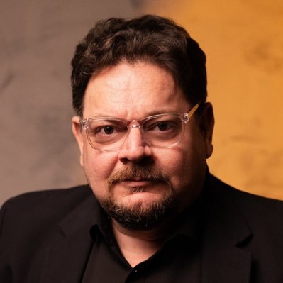 fabricioconce's profile picture. Apenas mais um latino-americano. Vivo na maior cidade do Norte do Centro do Sul do Brasil e tenho o maior orgulho em dizer que conheci muitos lugares no mundo.