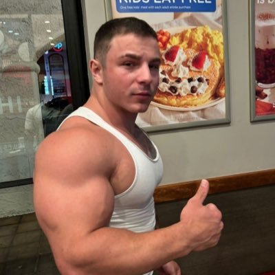 Spideeeey37's profile picture. Doctor by day, nerd by night.