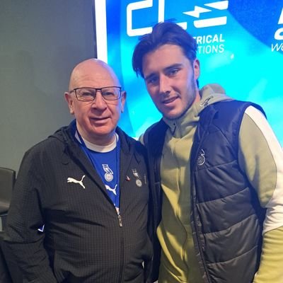 A_Tic_Latic's profile picture. Love travelling & Generally Socialising.