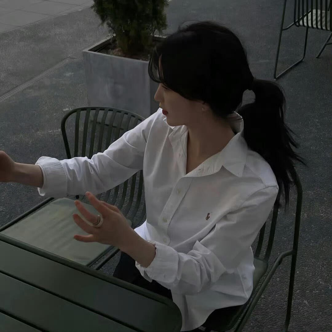 Petr1757864's profile picture. 