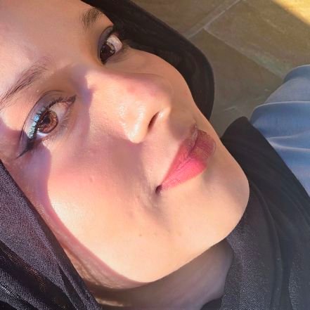 fzz4_'s profile picture. 