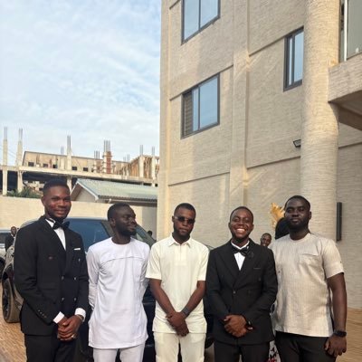 4pfAY's profile picture. 2 Corinthians 4:8/9