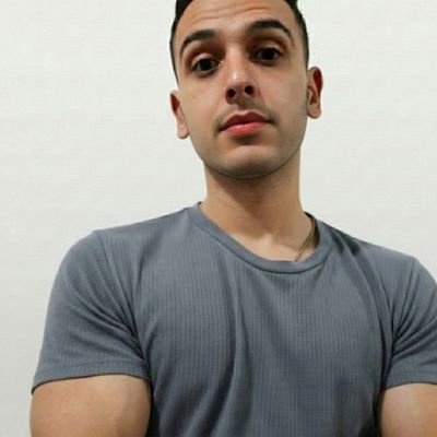 KrstopherA's profile picture. Redactor de contenido persuasivo | Escribo sobre alimentación consciente y storytelling | ¡Tu cuerpo, tu templo!