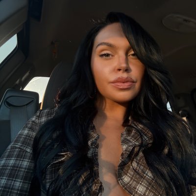 TessaGNails's profile picture. :)