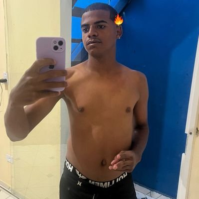 corpin99's profile picture. Vó 👼 Irmão 👼