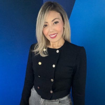 michelleriveraa's profile picture. Periodista en @Radio_Formula; Titular de #FórmulaNoticias fin de semana para MX 🇲🇽 y 🇺🇸. Seguridad, migración y política.