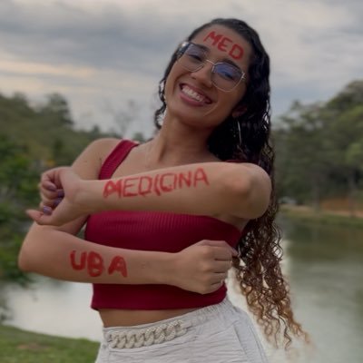 Carolrochals190's profile picture. 