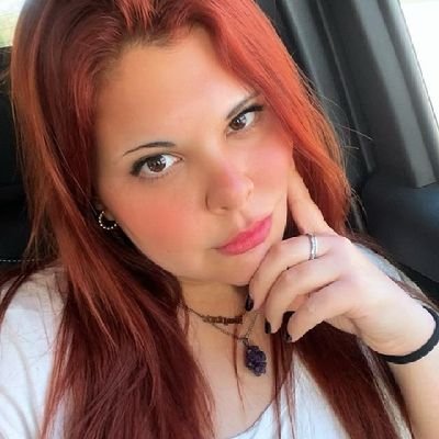 opin0loga's profile picture. 