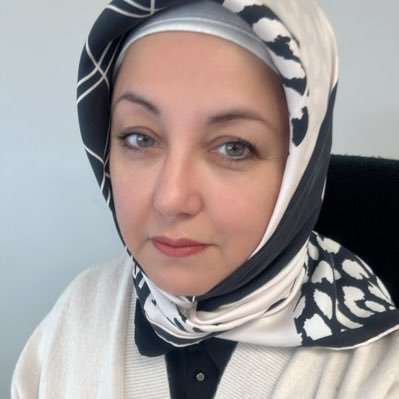 Ayseadlina's profile picture. Master MEEF /aile danışmanı/ thérapeute familiale/ İmam hatip lisede rehber hocası ve Eğtimden sorumlu/Reis aşığı 🇹🇷 Ek hesap @yedekhesapRt