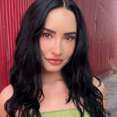 miIasruin's profile picture. (fan account)