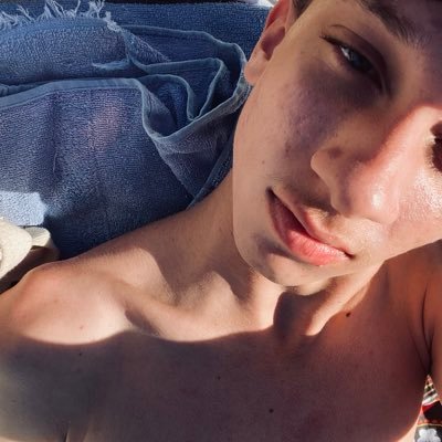 babiielw's profile picture. https://t.co/QnHOg3KgAg