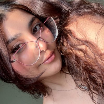 lockedpeca's profile picture. carpe diem.