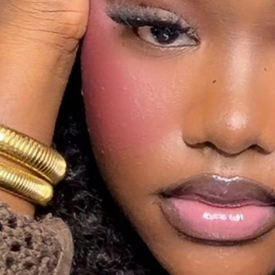 Marjo_boo's profile picture. la force tranquille et j’aime la paix.