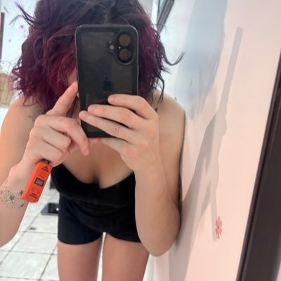 willbeteenytiny's profile picture. ♡humptydumpty style broken ♡ 18+ ONLY. NO CREEPS ❀✫AANA BP✫❀ human yo-yo ❀ Recently separated edtwt❤️kofi for tips