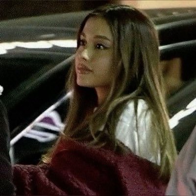 fentywhoree's profile picture. fan account | she/her black| 21 | buss down natural indian hair