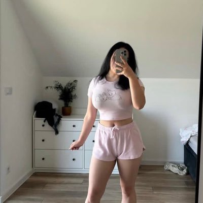 Samathan63's profile picture. Just Me 🌈✨🥰