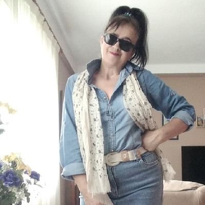 Marilo2020gmai2's profile picture. In❤️LOVE💃🎶🎧📻#RickyMartin🇪🇦❤️💛❤️ #LivingLaVidaLoca #VentePacá #CMF2024 🫶🏻 @canalfiesta Carnavalera 🎭