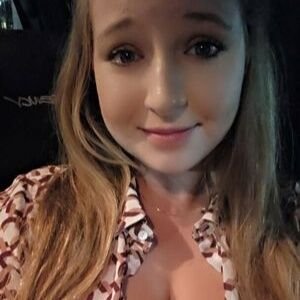 BensonMari52131's profile picture. ()