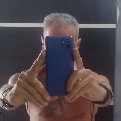 GianniTorlone's profile picture. Te in alia vita videbo...🖤...