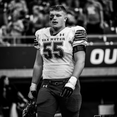 Lsteiny5522's profile picture. | Class of '26 | VAN METER,IA | 6’0 250 | OL | DE | # 515-336-4553 | lukesteinfeldt2@gmail.com