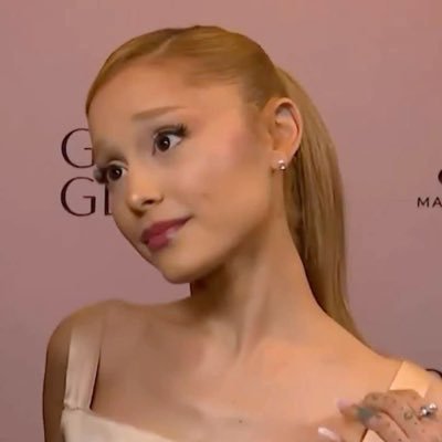 fawnversed's profile picture. writer ⠀,⠀ theatre ⠀major⠀ ,⠀⠀avid ⠀fangirl ⠀&⠀ yapper. ⠀. ⠀*⠀⠀, ⠀⠀ 🦢⠀⠀