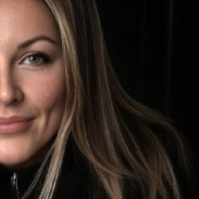 DoraVic02's profile picture. 