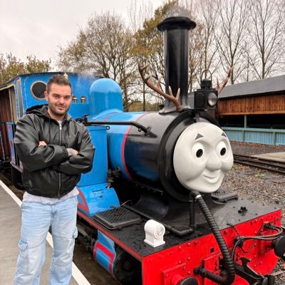 OliverStre92313's profile picture. LGBTQ+ “Love is the most powerful weapon we have” Thomas and Doctor Who Fan 🩵Autistic❤️🏳️‍🌈 UK🇬🇧