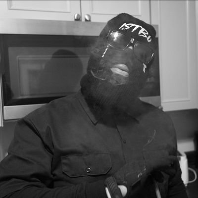 MyNameIsShooter's profile picture. #AIRSHOOTER OUT NOW CUH!!!
🔥 🔥