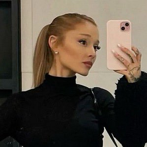 truestagb's profile picture. baby u got lucky  ࿔‧ ֶָ֢˚˖𐦍˖˚ֶָ֢ ‧࿔ she/her