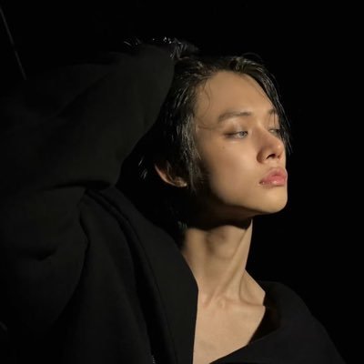 ddlzzn's profile picture. 