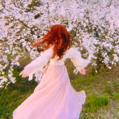 bckysprincess's profile picture. don’t worry, barnes. we’ll always have the moon. ☽