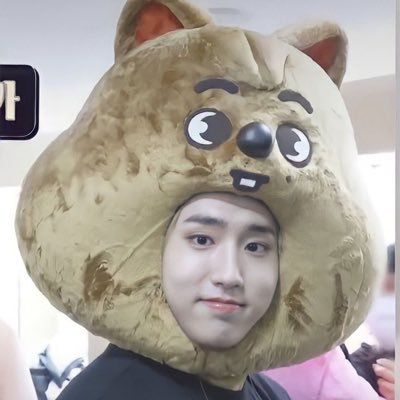 jisungsclancy's profile picture. |-/ 击̸ i want love and sunny days. #MV1 skz enjoy the butterflies. ngl: https://t.co/EvDdPBIIpF