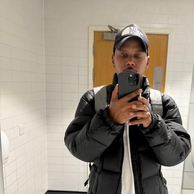 SubahiIbrahim20's profile picture. No one can ever float something full of holes on water