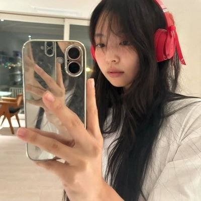 aykooooi's profile picture. 