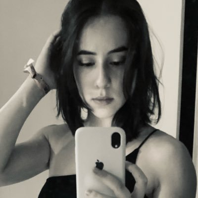 __szofia's profile picture. 